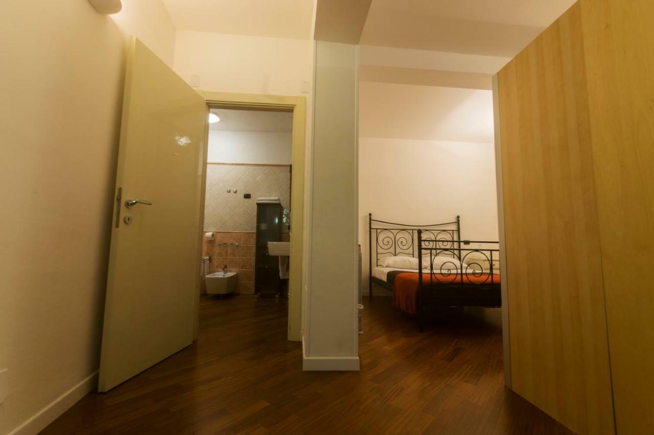 Suite Del Borgo - Affittacamere - Guest House โบโลญญา ภายนอก รูปภาพ