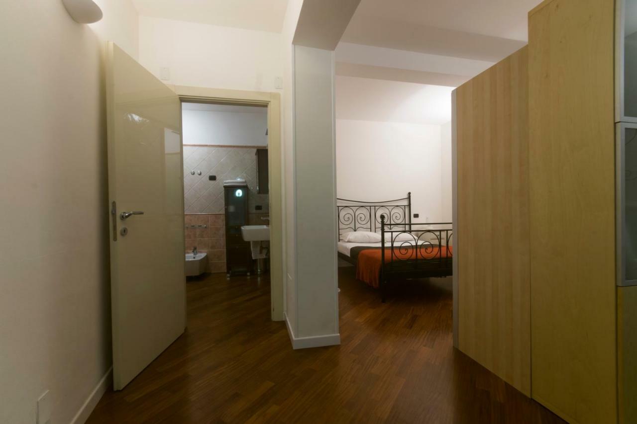 Suite Del Borgo - Affittacamere - Guest House โบโลญญา ภายนอก รูปภาพ