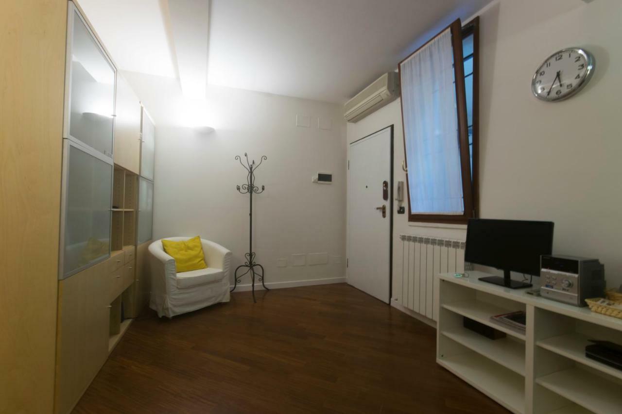 Suite Del Borgo - Affittacamere - Guest House โบโลญญา ภายนอก รูปภาพ