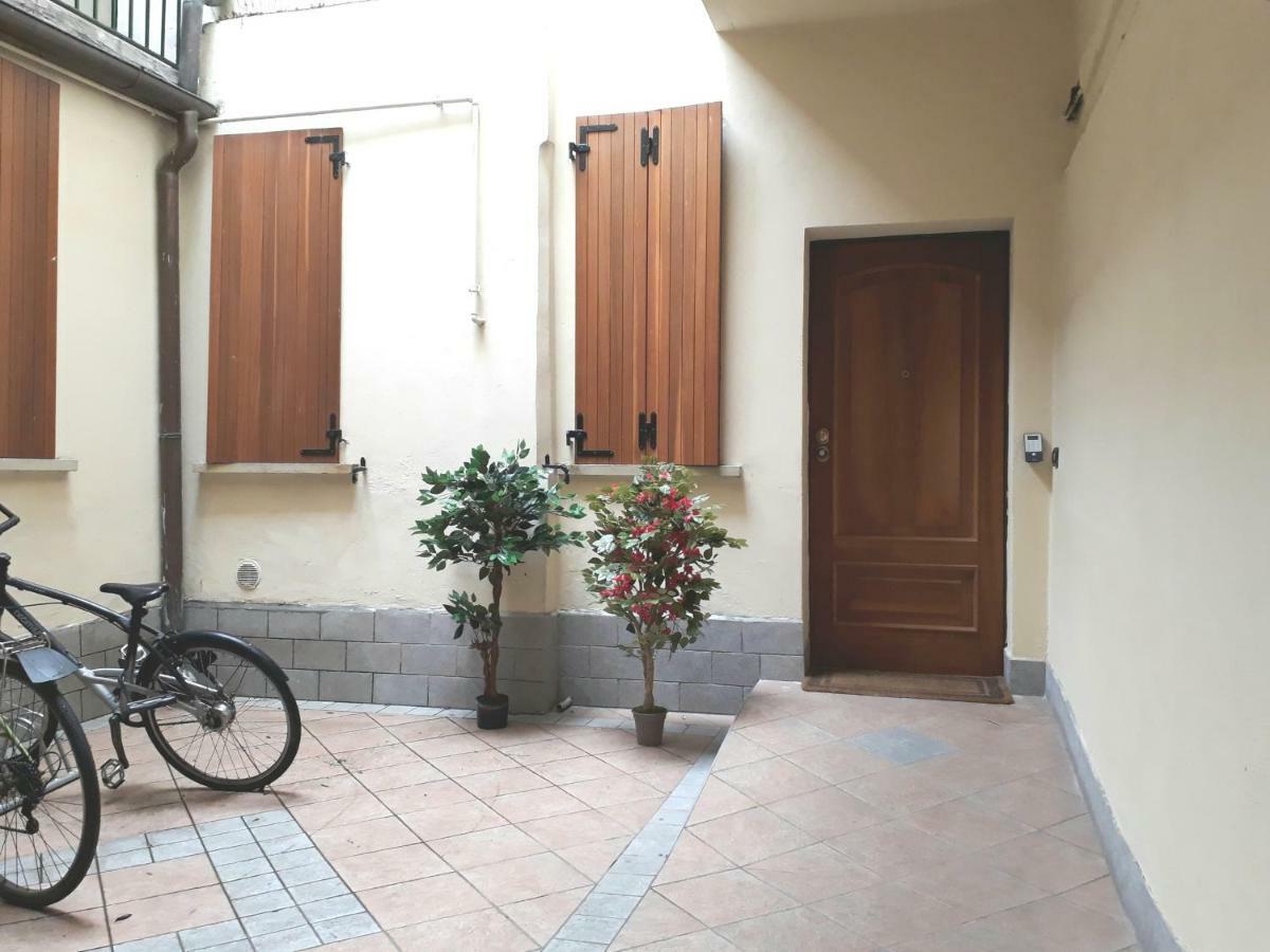 Suite Del Borgo - Affittacamere - Guest House โบโลญญา ภายนอก รูปภาพ