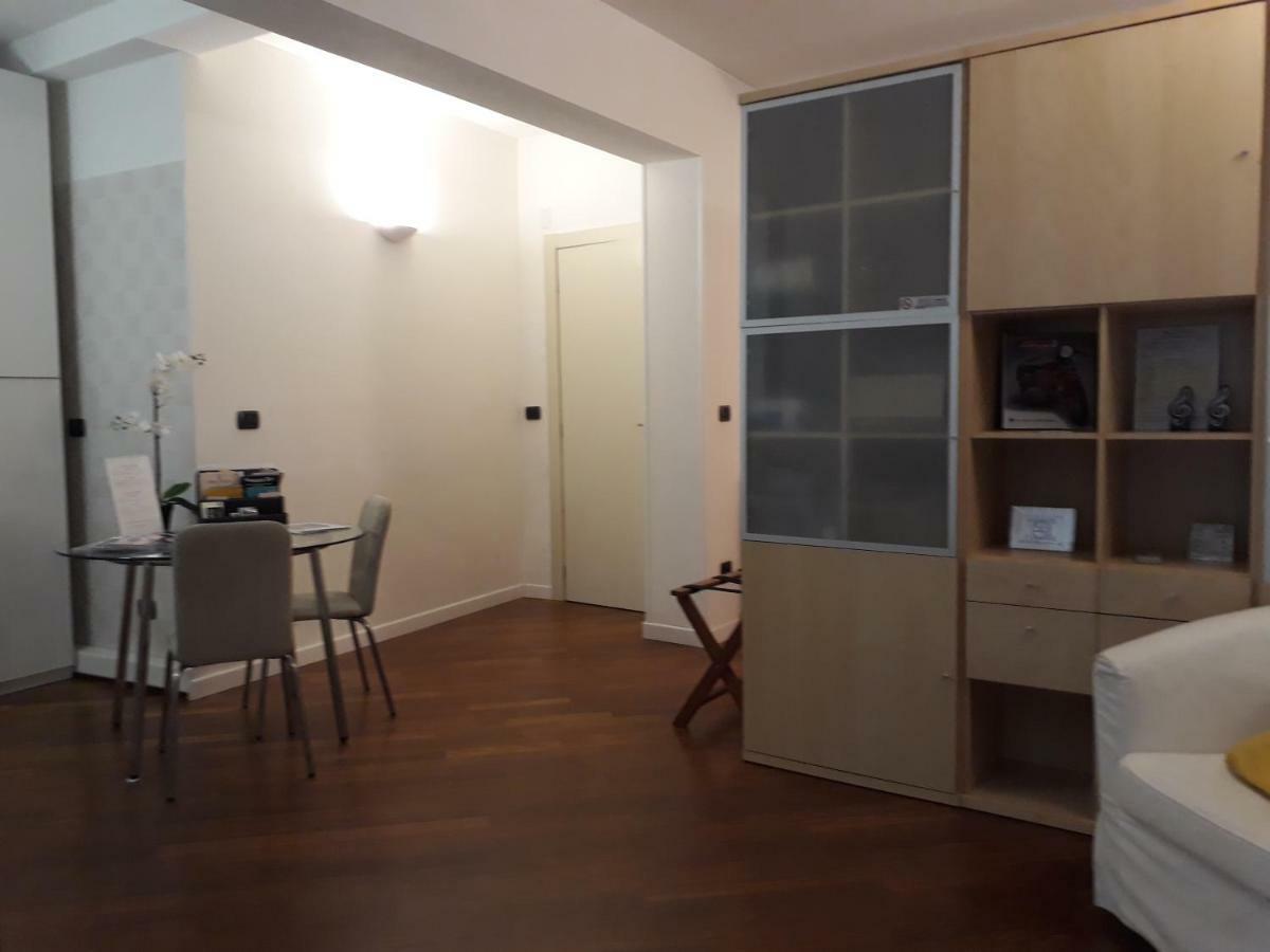 Suite Del Borgo - Affittacamere - Guest House โบโลญญา ภายนอก รูปภาพ